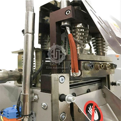 La materia textil ceñe la cortadora caliente de las correas del cuchillo 100-120pcs/Min Cutting Speed